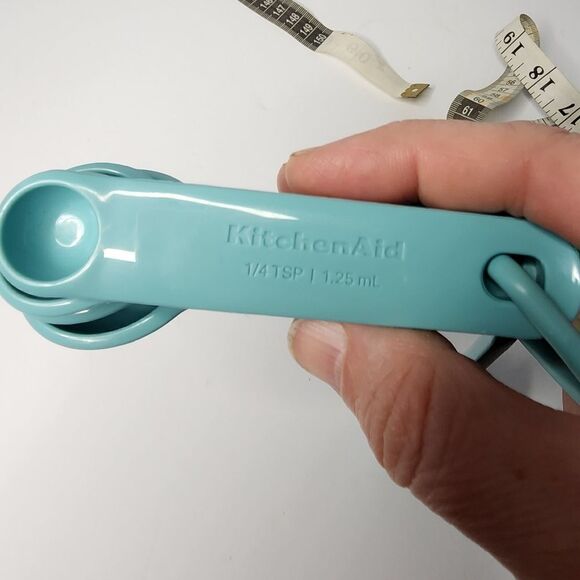 KitchenAid Classic Measuring Spoons 5pcs Set Aqua Sky Black Tablespoon - Picture 5 of 7